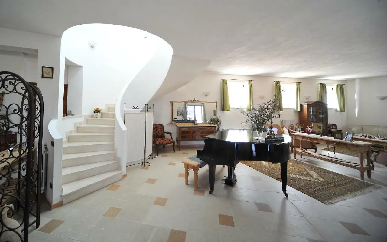 Villa Isabella Enna Pergusa Bed & Breakfast